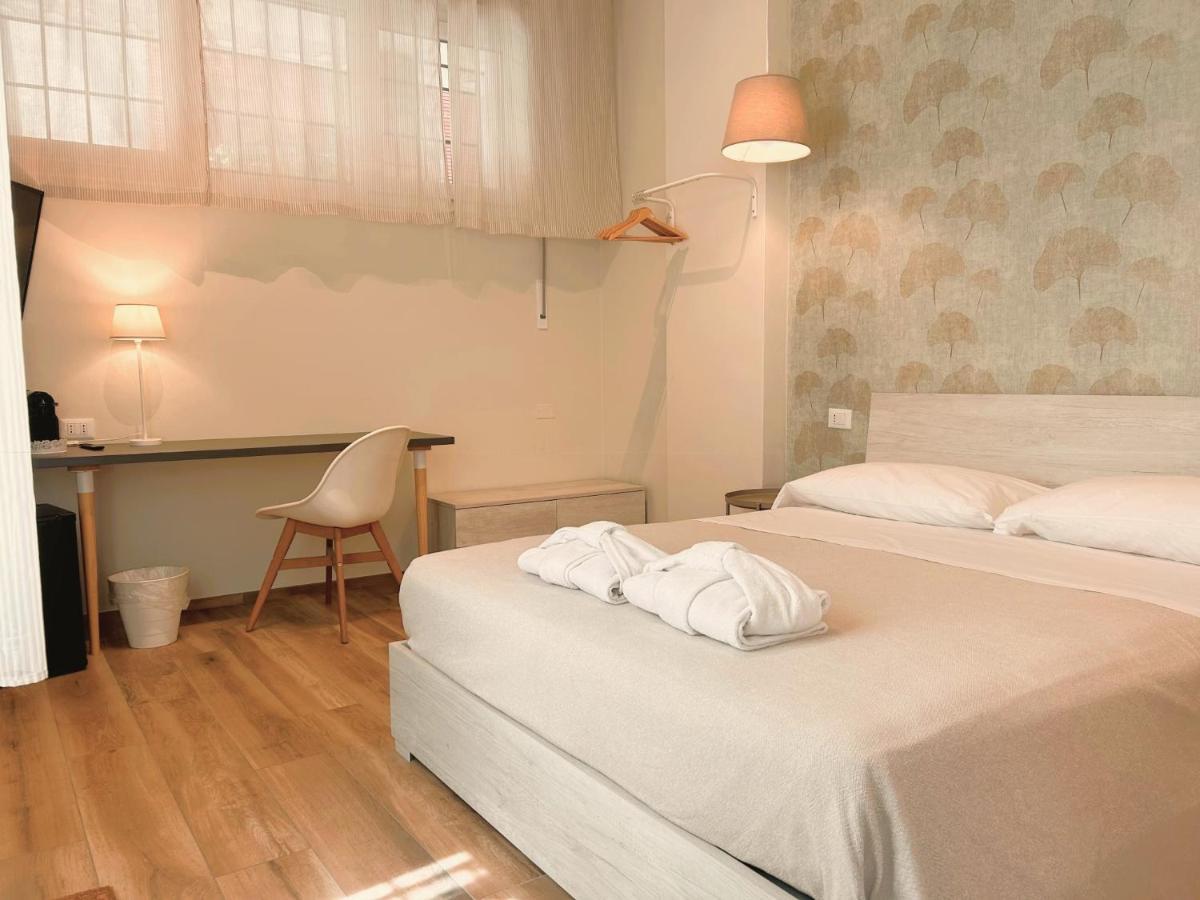 Отель Bed In Bo San Carlo Болонья Экстерьер фото